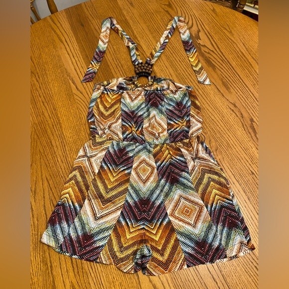 I.Q. Authentic Brand Colorful Diamond Textured Tie Neck Beaded Ring Romper - Picture 4 of 16